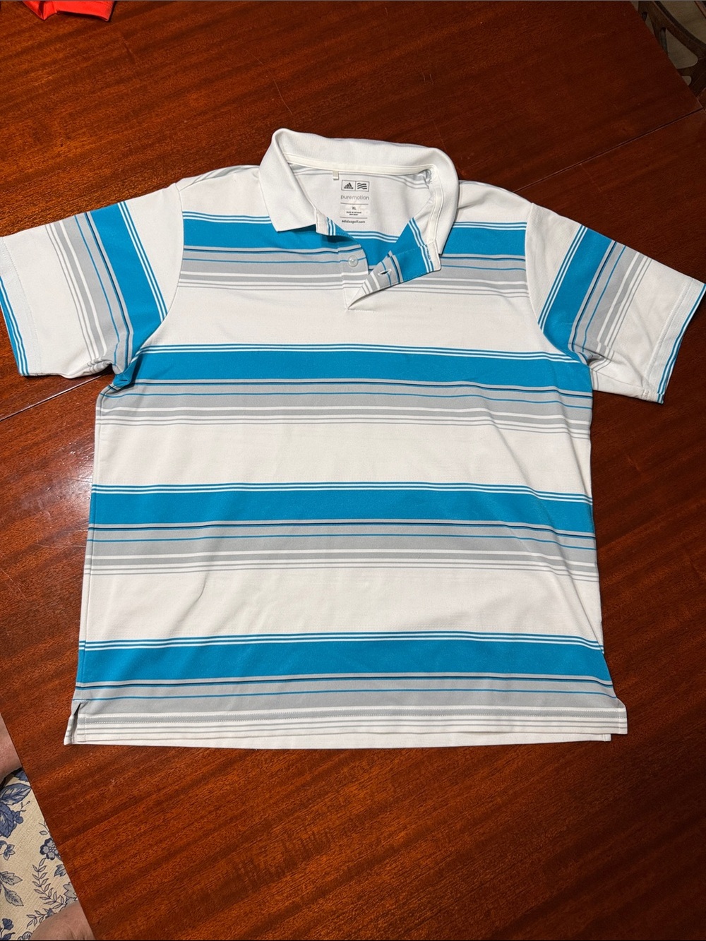 3 Adidas Polos